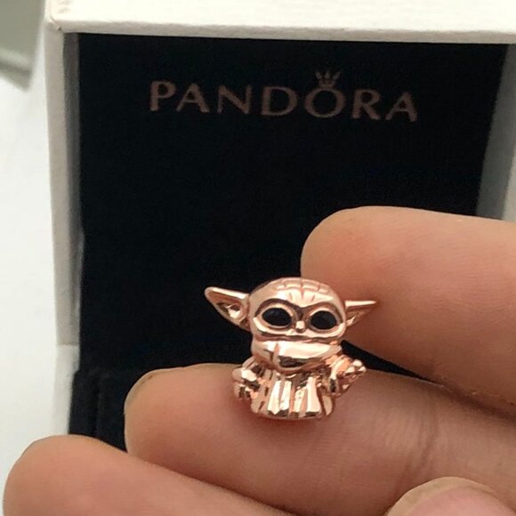 ✨🔥Disney Parks Pandora Star Wars Grogu Rose Gold Plated Charm 2023